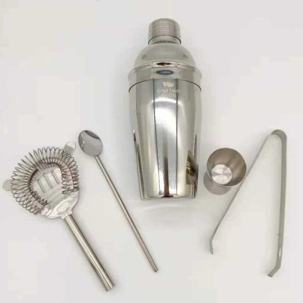 One Two Cups 5 in 1 Bartender Drink Bar Set Cocktail Shaker 550ml