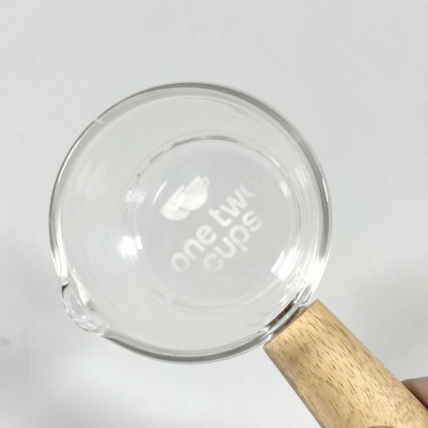 One Two Cups Gelas Milk Jug Handle Kayu Kopi Latte Art S10 50 ML