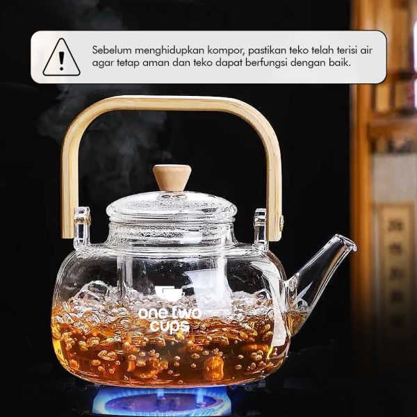 One Two Cups Teko Pitcher Gagang Kayu Glass Teapot Japanese Style - 8CV101-800ml