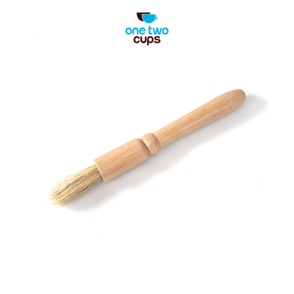One Two Cups Kuas Pembersih Gilingan Kopi Natural Bristles Wood - JN77