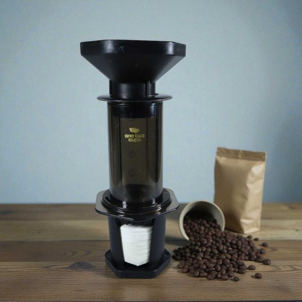 ginee_20251126121035085_2806940079.jpg One Two Cups Set Pembuat Kopi Portable Coffee Espresso Maker – T35066