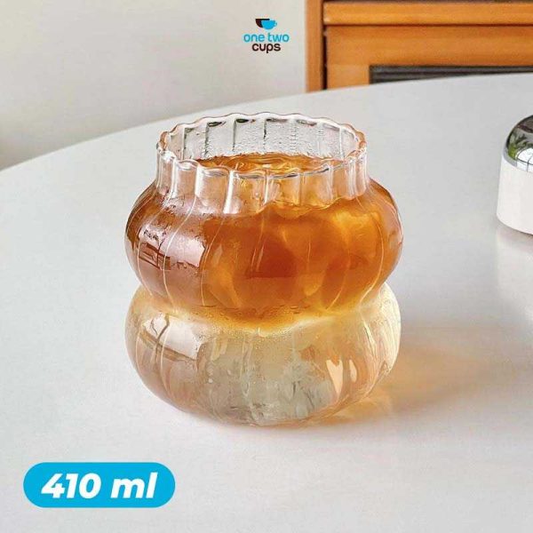ginee_20251126165721214_4154016858.jpg One Two Cups Gelas Kaca Aesthetic Kopi Teh Wave Stripe Shape - GK24