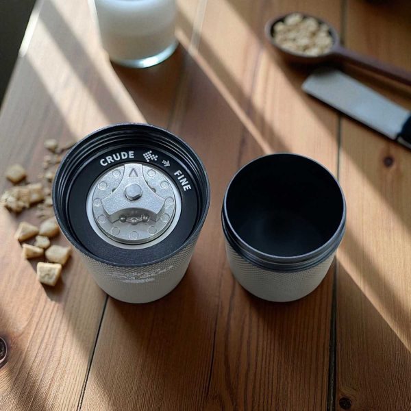 One Two Cups Alat Penggiling Kopi Manual Coffee Grinder Adjustable - JN60