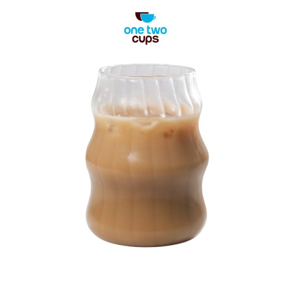 ginee_20251201171048358_1482888765.jpg One Two Cups Gelas Kaca Aesthetic Kopi Teh Wave Stripe Shape Glass - GK23