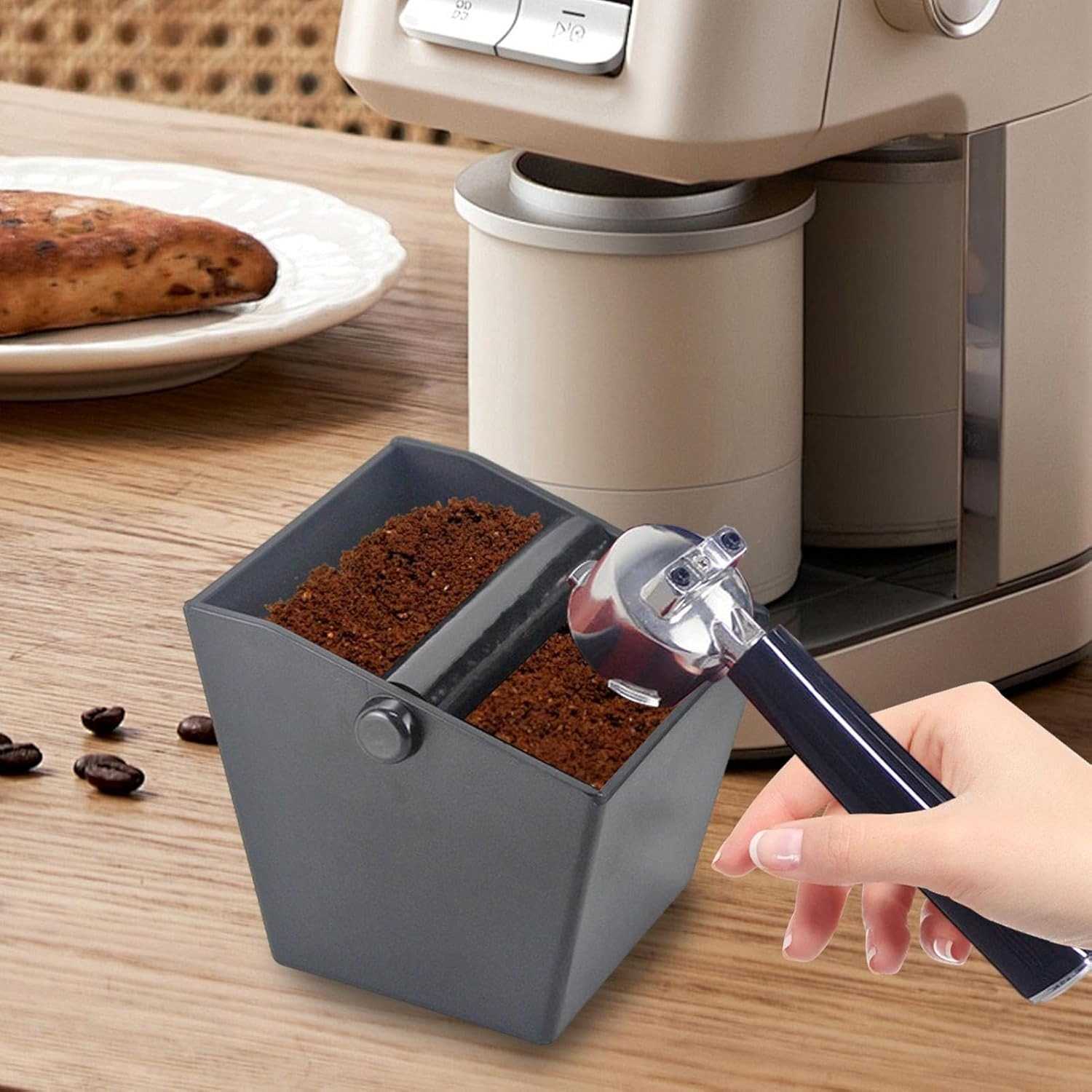 ginee_20260115153734233_4045183327.jpg One Two Cups Wadah Ampas Kopi Espresso Knock Box Container ABS 800ml - MG-190