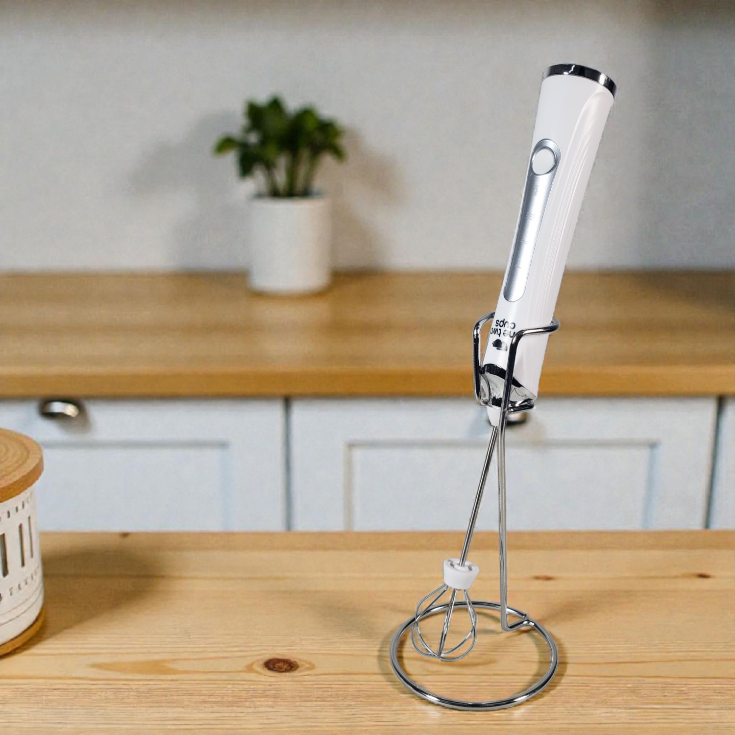 ginee_20260226163003741_6514575384.png One Two Cups Hand Mixer Mini Pengocok Telur Kopi Milk Frother 1200mAh - FM-NPQ