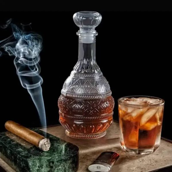 One Two Cups Whisky Decanter Glass Bottle Liquor Scotch Luxury Pagoda - C25