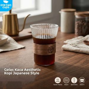 One Two Cups Gelas Kaca Aesthetic Kopi Teh Japanese Wood Sleeve 300ml - GN14