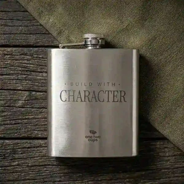 ginee_20260930142102385_7209432008.jpeg One Two Cups Hip Flask Stainless Steel Botol Minum Liquor Whiskey Vintage 7oz - H-7