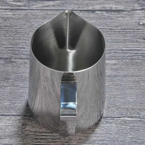 ginee_20260930162123517_4803332587.jpeg One Two Cups Milk Jug Pitcher Susu Latte Art Stainless Steel 304 600ml - DR-400