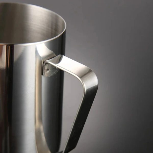 ginee_20260930162123997_4192842577.jpeg One Two Cups Milk Jug Pitcher Susu Latte Art Stainless Steel 304 600ml - DR-400