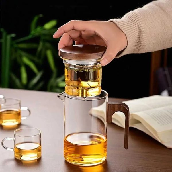 One Two Cups Teko Teh Kaca Tahan Panas One Click Filter Magnet Teapot - TR-68 - 600ml
